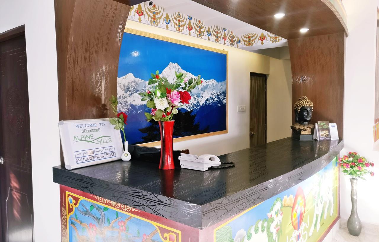 Alpine Hills Hotel Gangtok Exterior photo